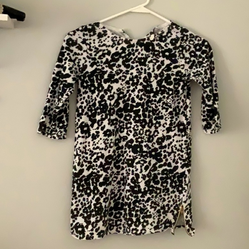 Girls dress